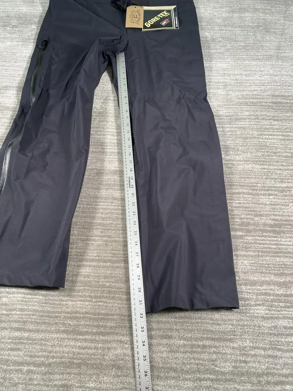 Beyond Clothing A6 Rain Pants Mens Medium Black GORE-TEX Waterproof Made USA